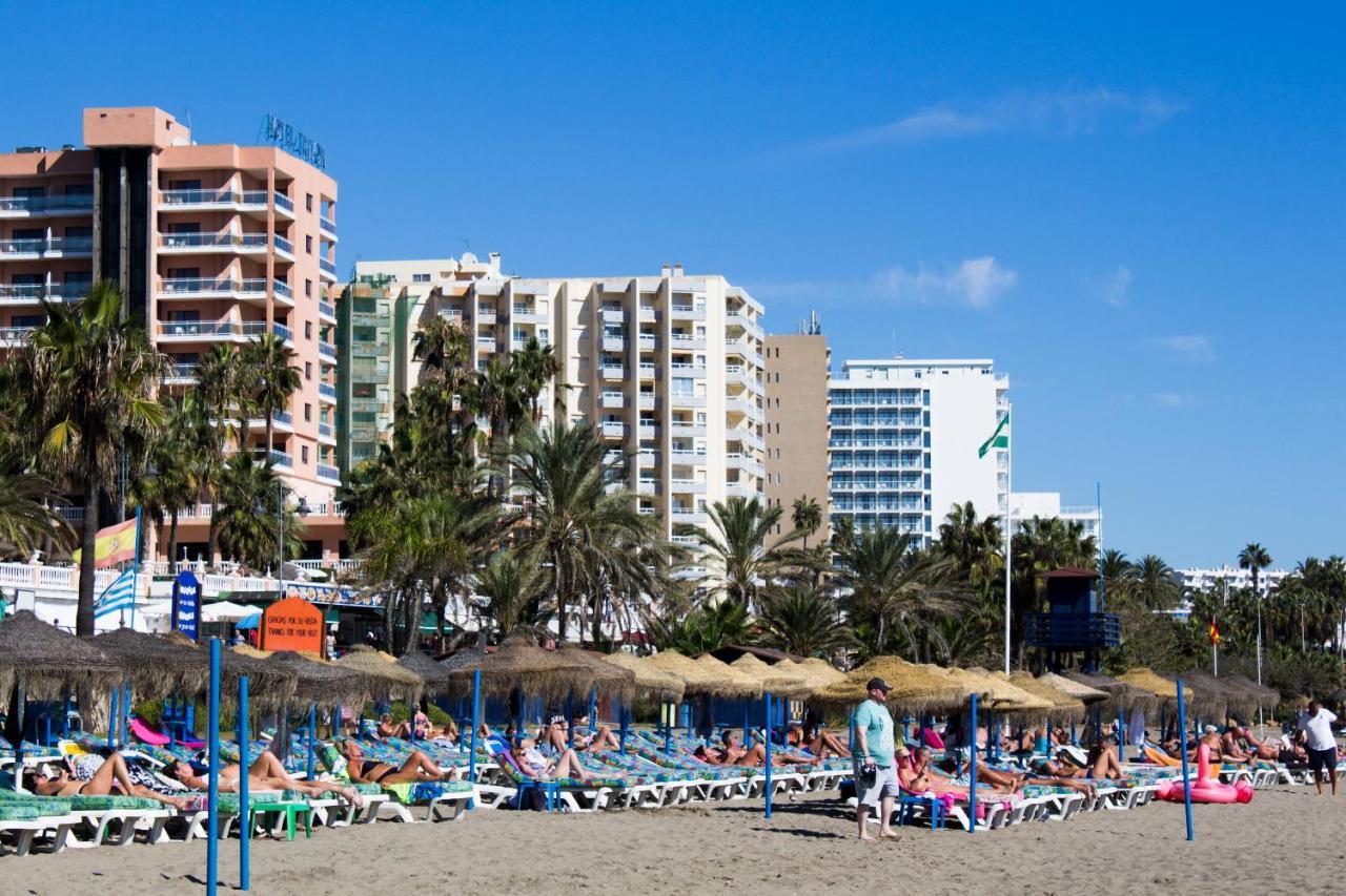 Benal Beach Suite, Parque Acuatico Y Vistas Al Mar เบนัลมาเดนา ภายนอก รูปภาพ