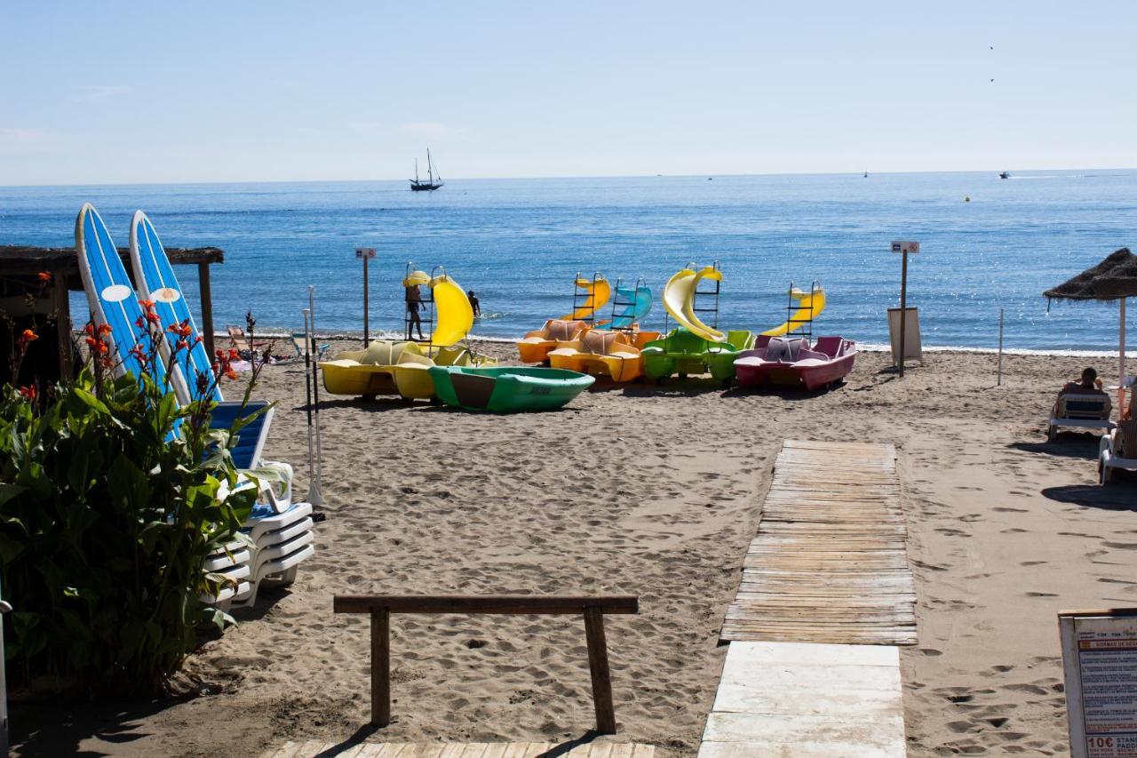 Benal Beach Suite, Parque Acuatico Y Vistas Al Mar เบนัลมาเดนา ภายนอก รูปภาพ