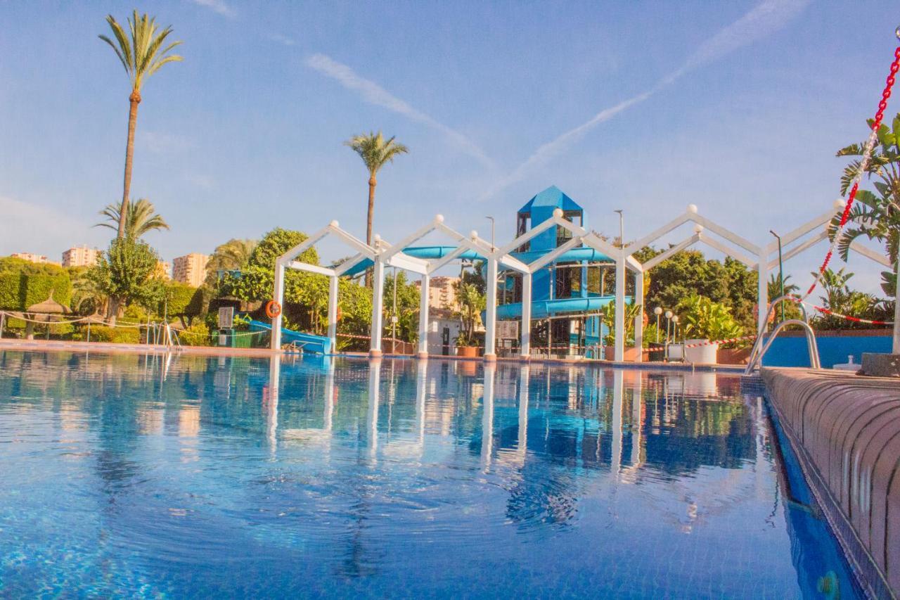 Benal Beach Suite, Parque Acuatico Y Vistas Al Mar เบนัลมาเดนา ภายนอก รูปภาพ