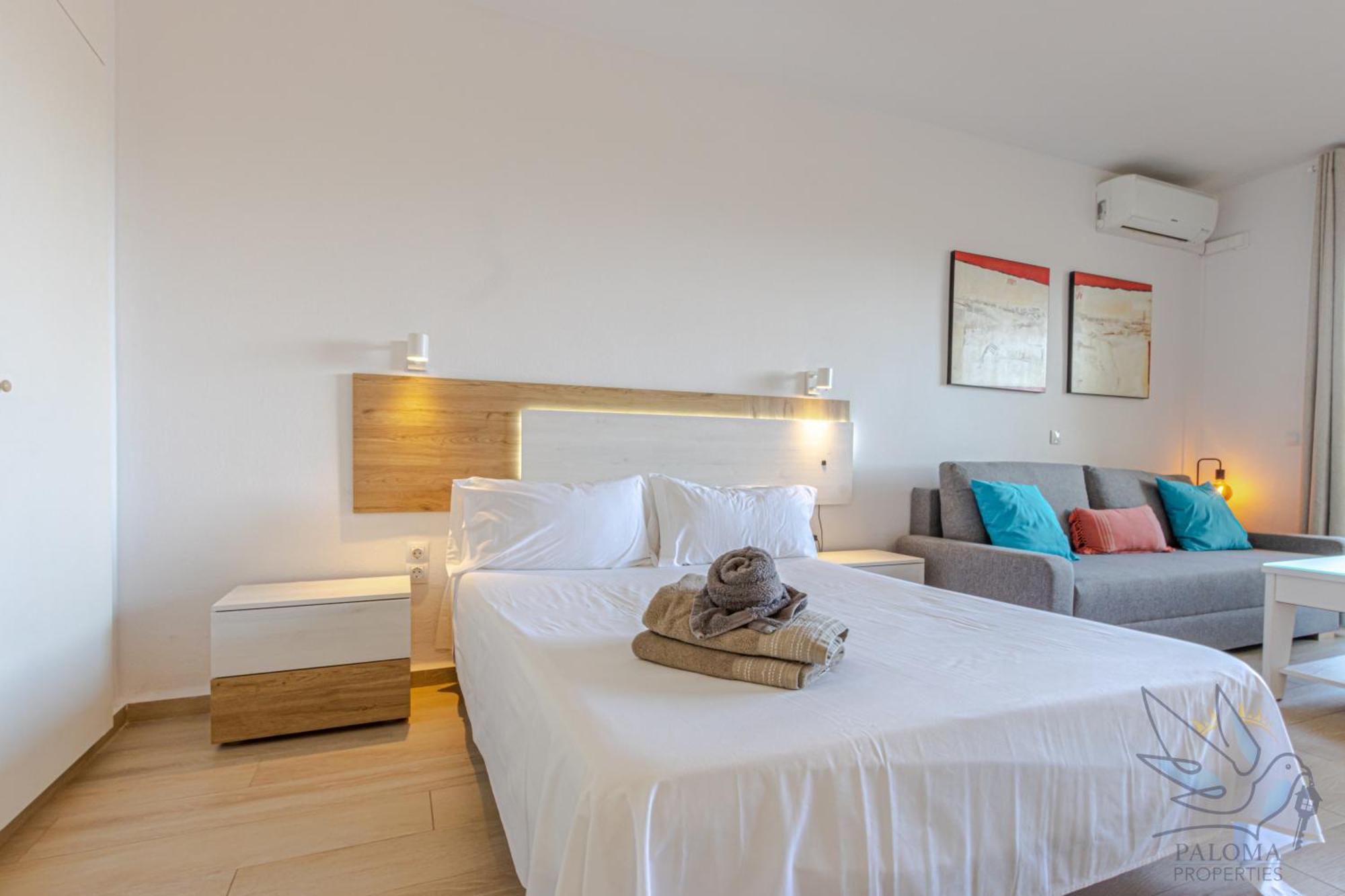 Benal Beach Suite, Parque Acuatico Y Vistas Al Mar เบนัลมาเดนา ภายนอก รูปภาพ